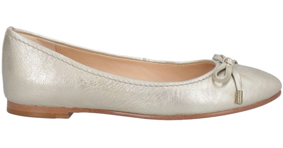 clarks leather flats