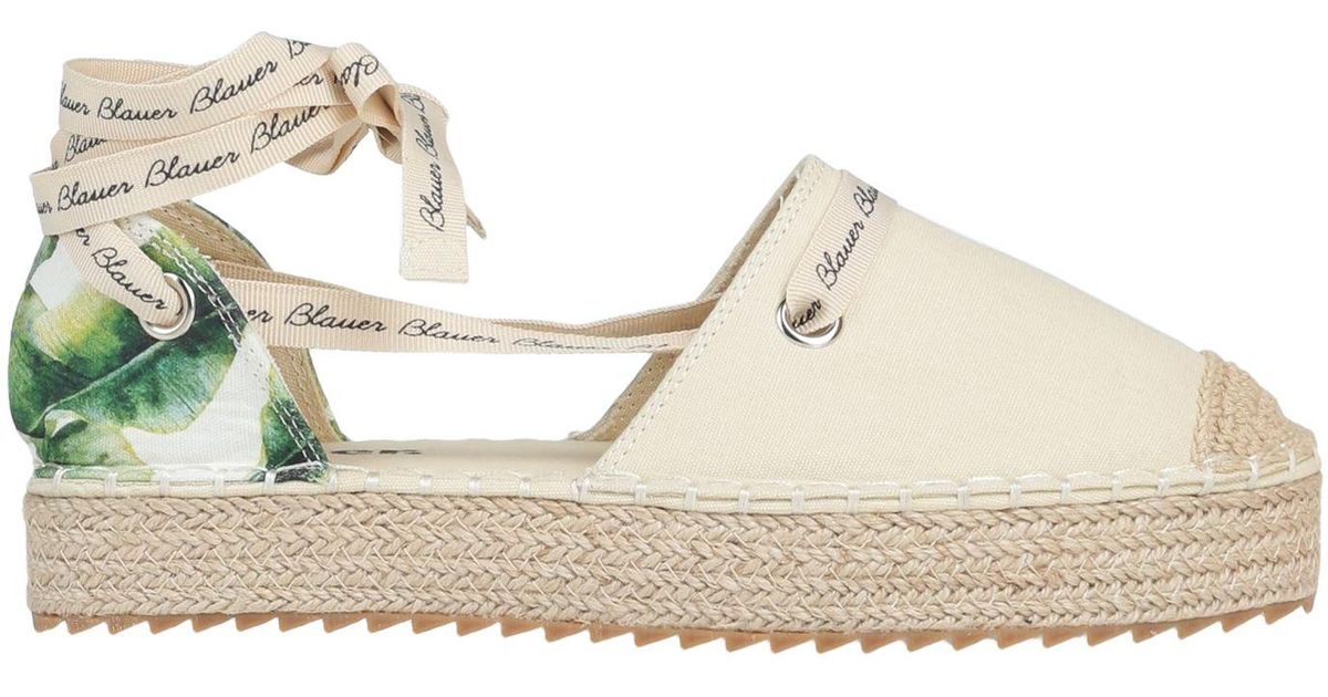 blauer espadrilles