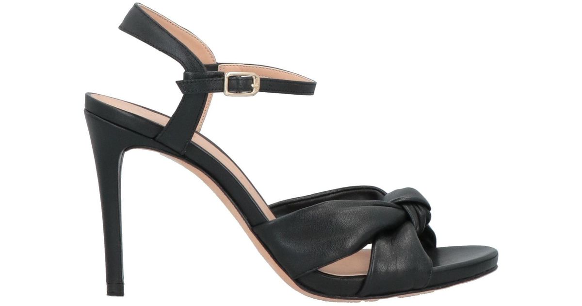 unisa sandals