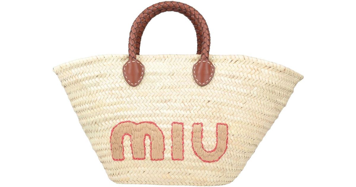 Borsa a manoMiu Miu in Pelle di colore Neutro | Lyst