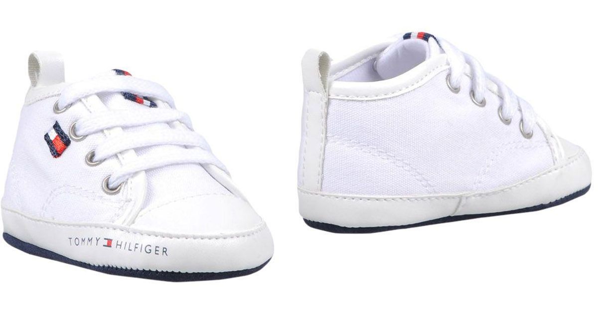 tommy hilfiger newborn shoes