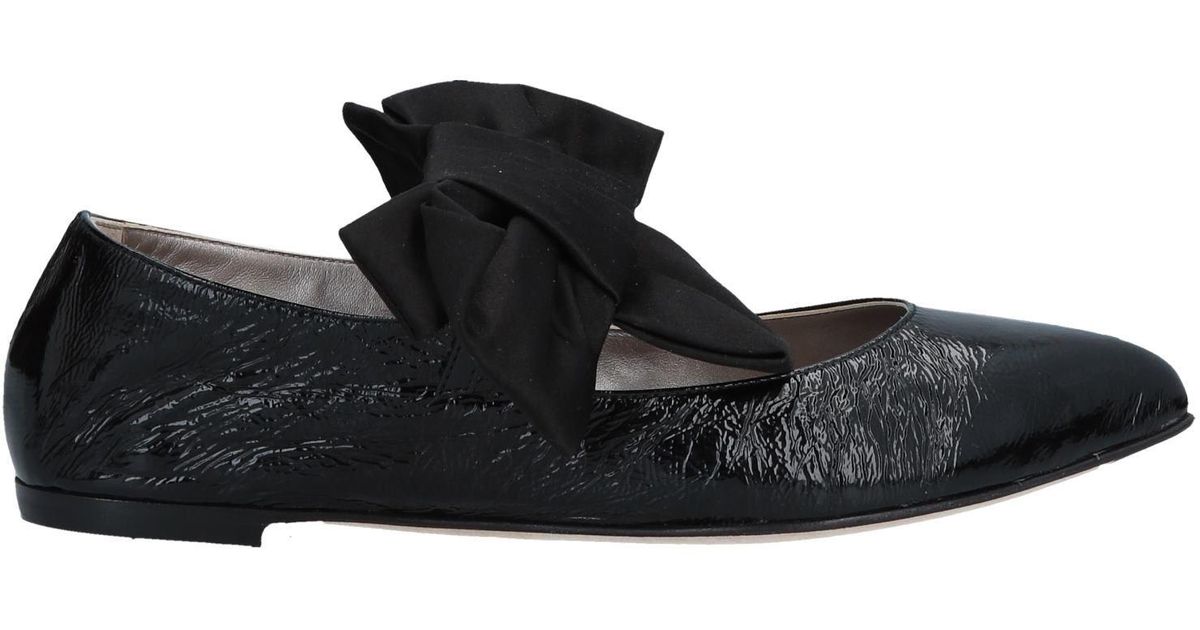 Agl Attilio Giusti Leombruni Leather Ballet Flats in Black