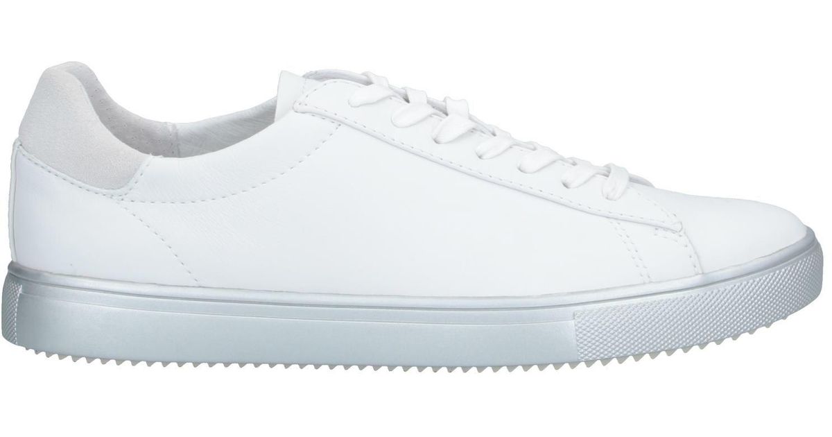 clae white sneakers