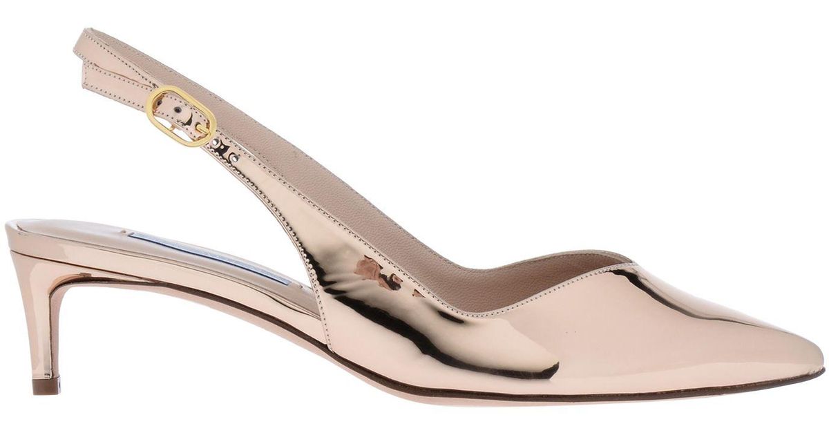 stuart weitzman northbrook court