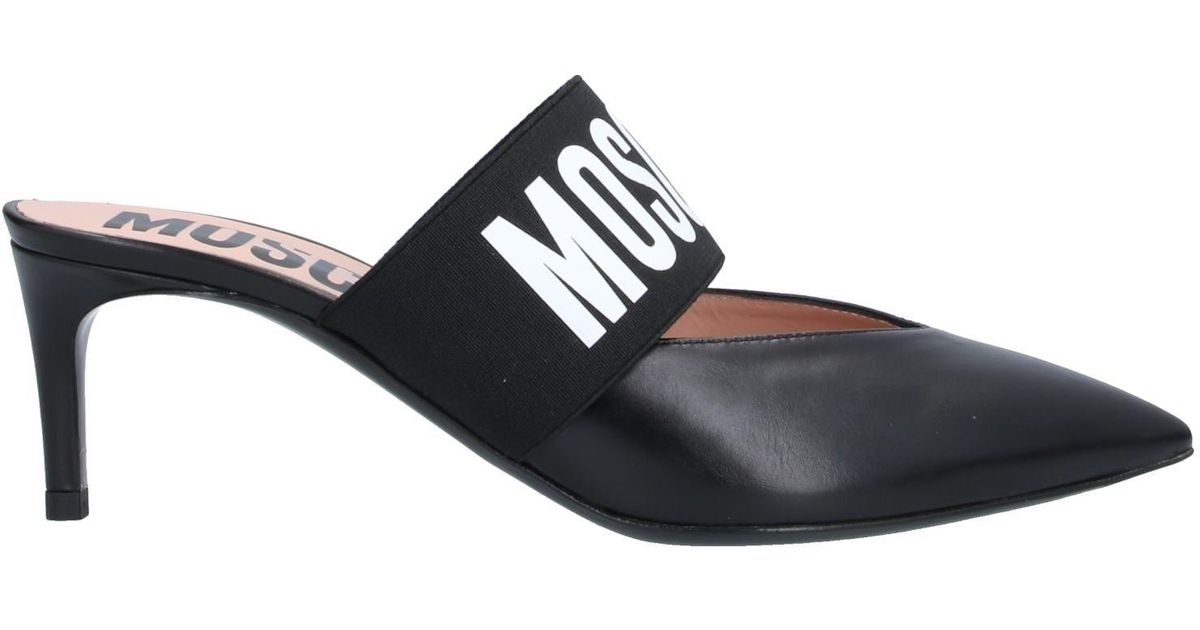 Moschino Slippers in Black - Lyst