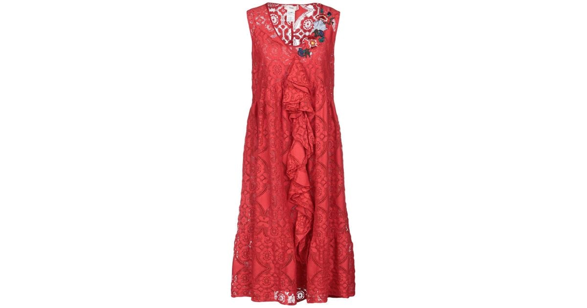 Suoli Lace Knee-length Dress in Red - Lyst