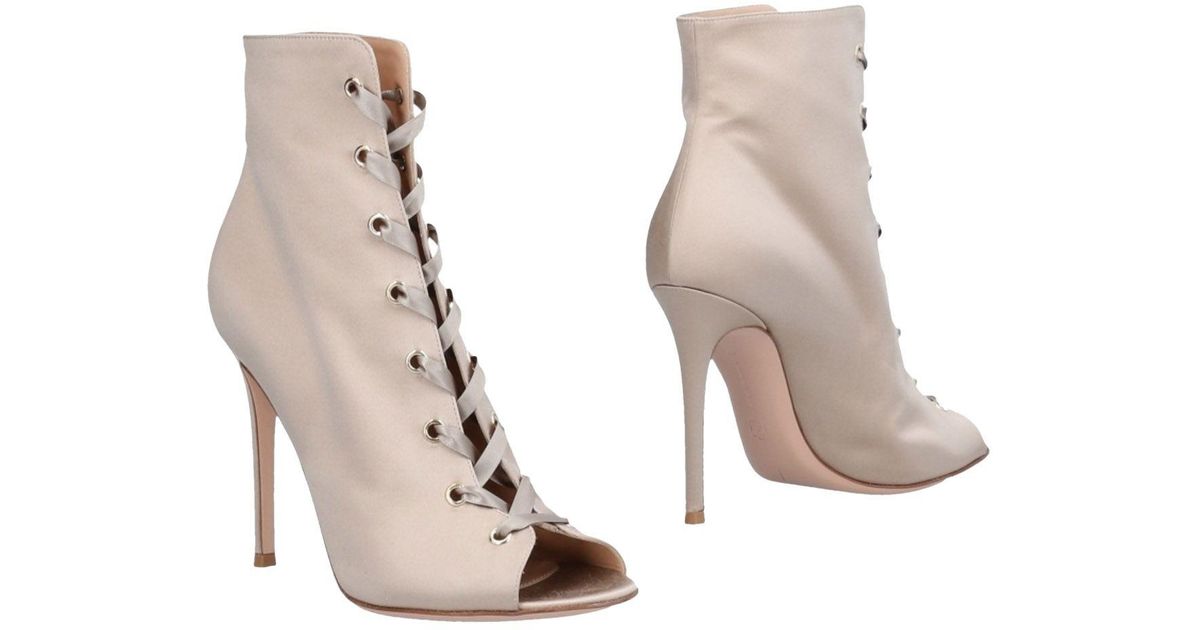 Gianvito Rossi Satin Ankle Boots in Beige (Natural) - Lyst