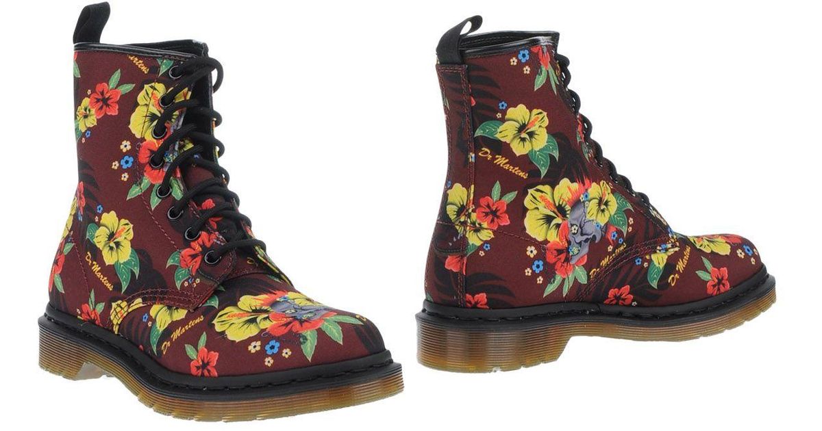 Dr. Martens Canvas Ankle Boots in Maroon (Black) - Lyst