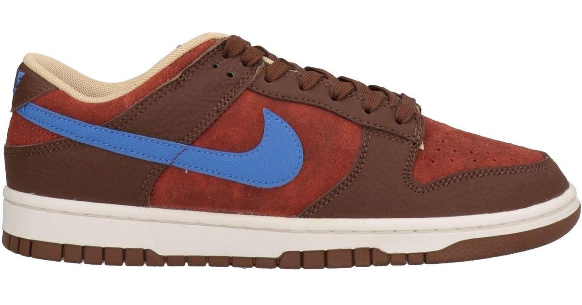 nikes with brown