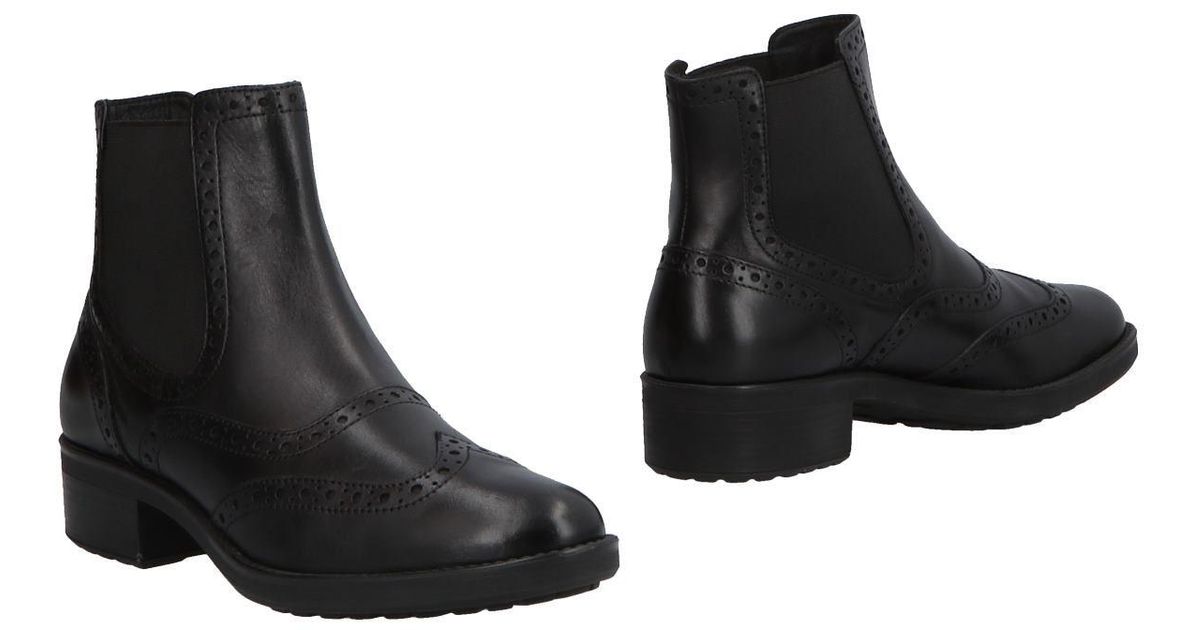 geox black ankle boots