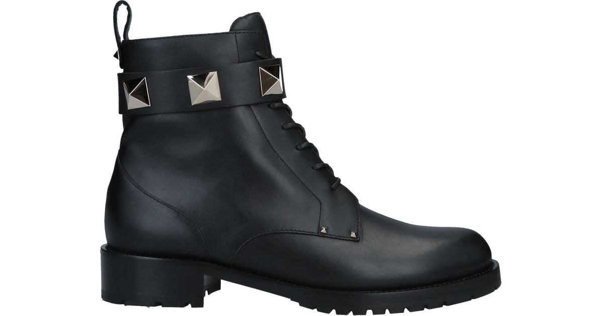 Valentino Leather Ankle Boots in Black - Lyst