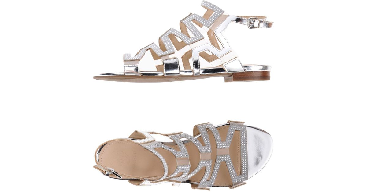 Guess Sandals in Silver (Metallic) Lyst