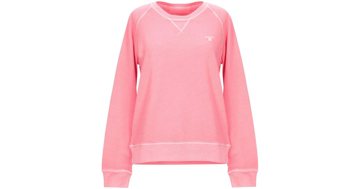 form fitting tees