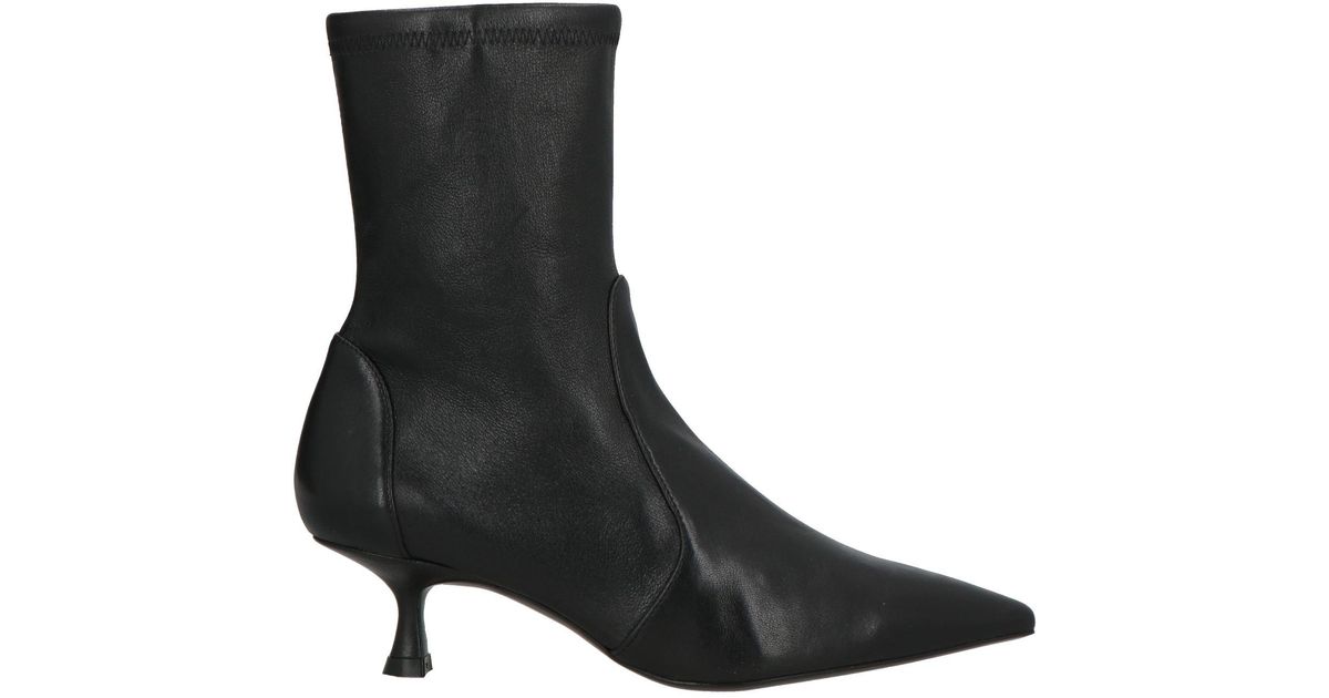 Stuart Foot Stuart Weitzman Ankle Boots in Black | Lyst