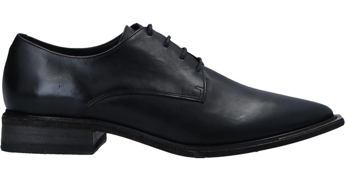 Vic Matié Lace-up Shoe in Black - Lyst