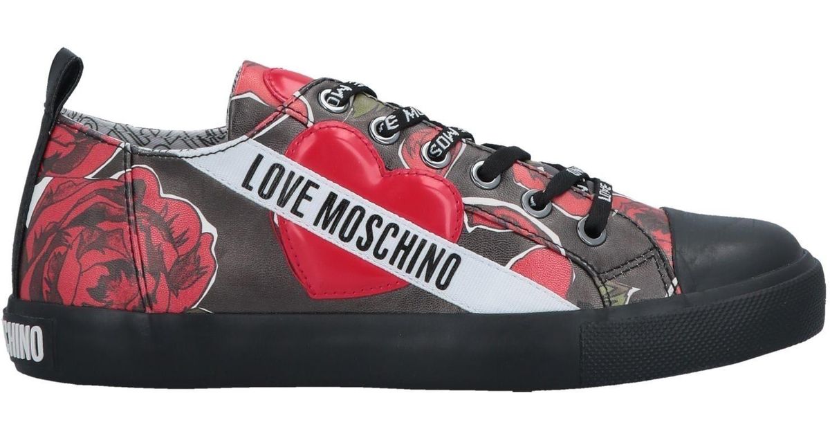 Love Moschino Low-tops & Sneakers in Red - Lyst