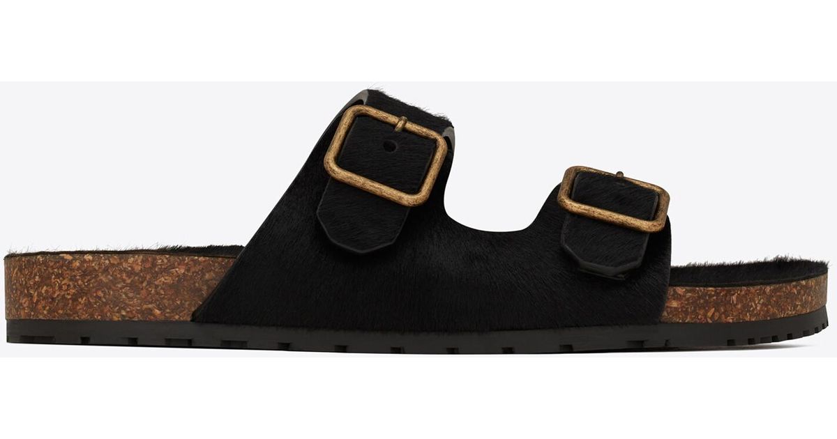 st laurent nu pieds