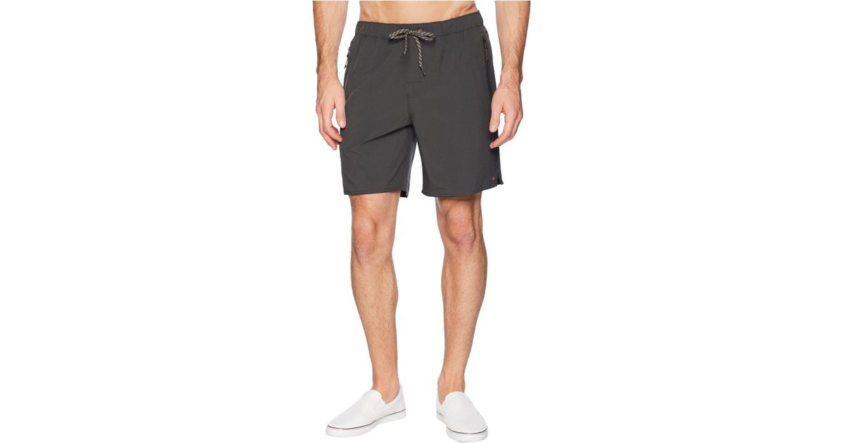 Quiksilver Mens Lockdown Volley Swim Trunk 18