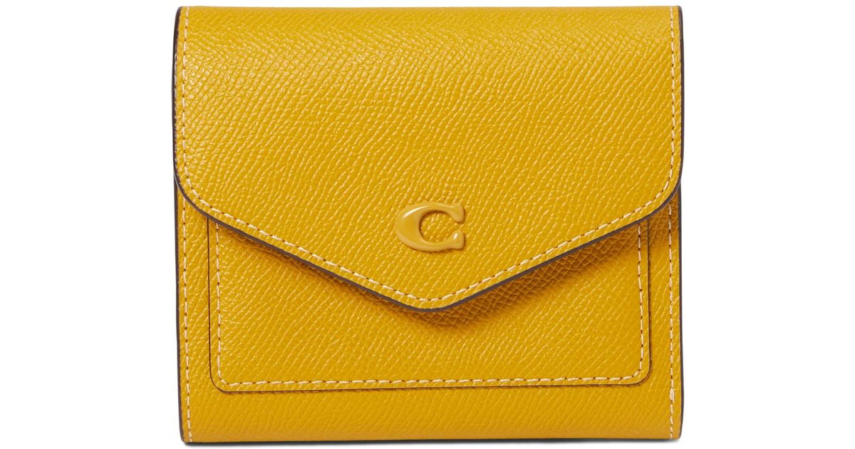 COACH Cross Grain Leather Wyn Small Wallet in Yellow | Lyst