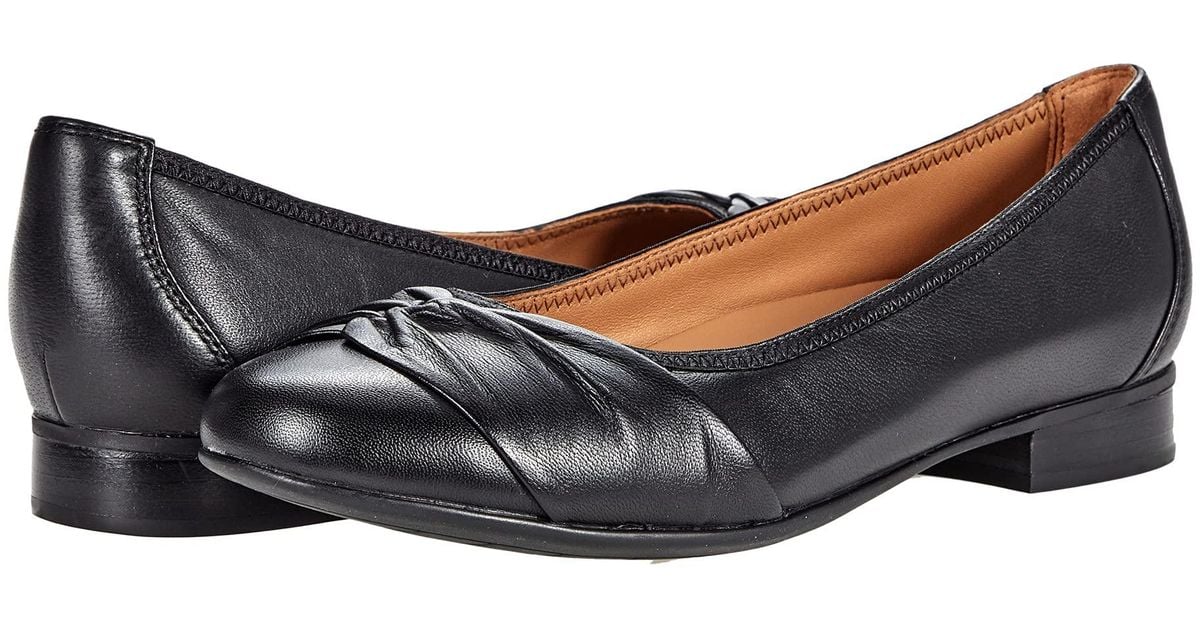 pure blush clarks