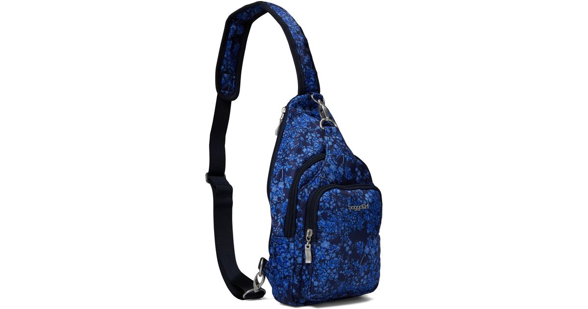 Baggallini Central Park Sling in Blue | Lyst