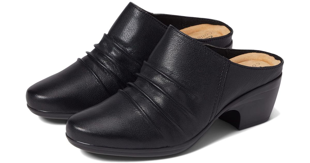 clarks mila charm bootie