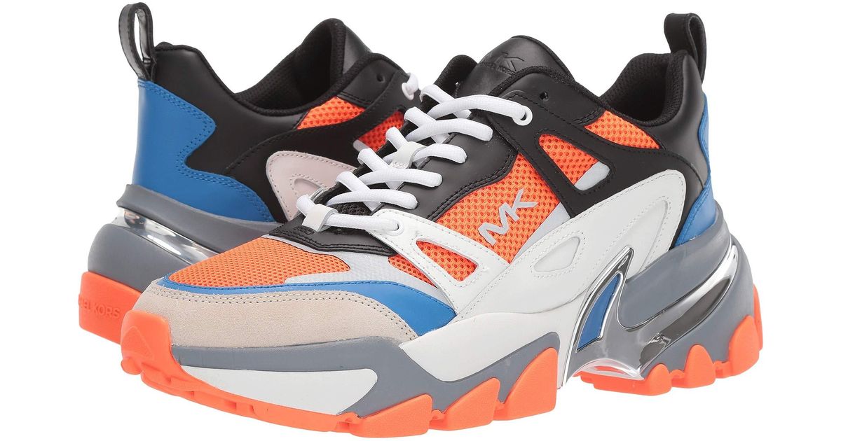 nick sports shoes