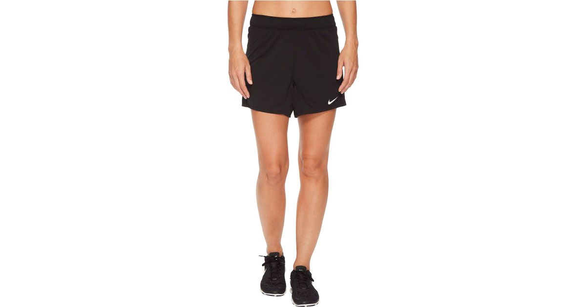 nike flex attack training short