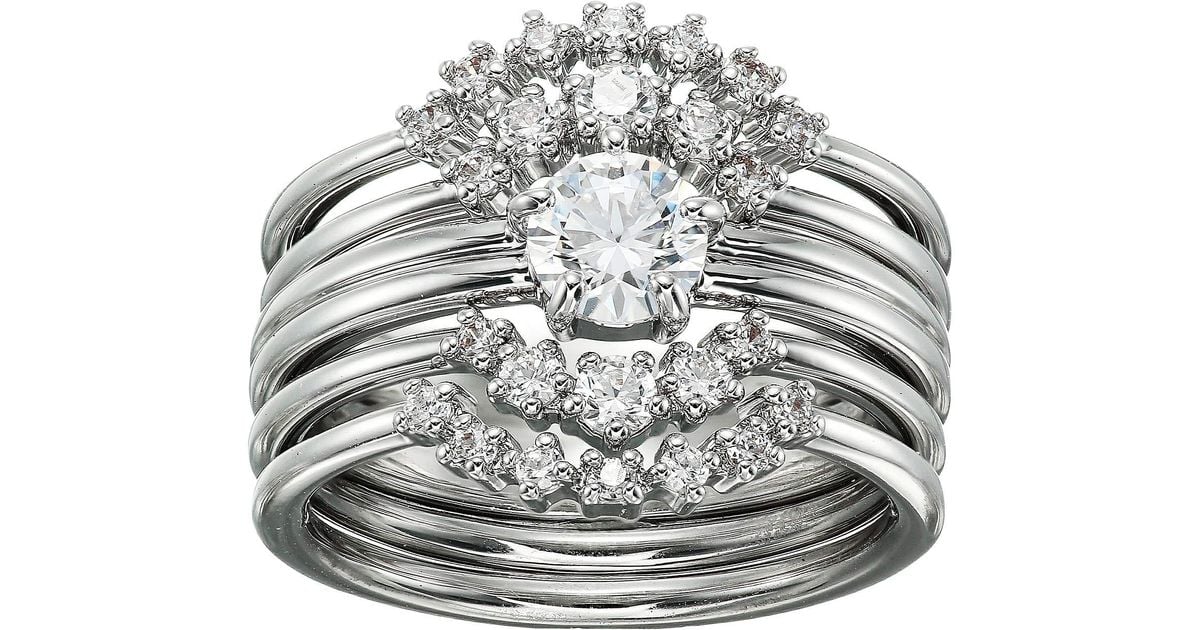 Penelope Cruz Swarovski Ring 2024 favors