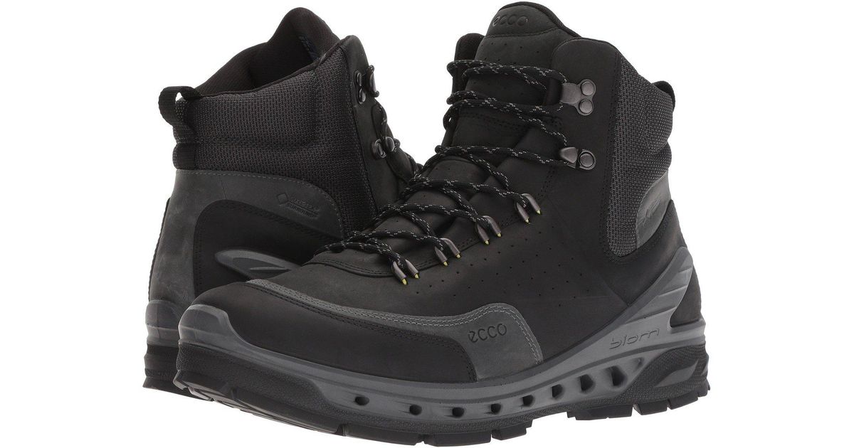 ecco biom hiking boots