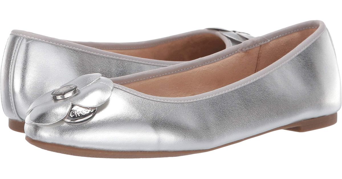 jessica simpson pink ballet flats