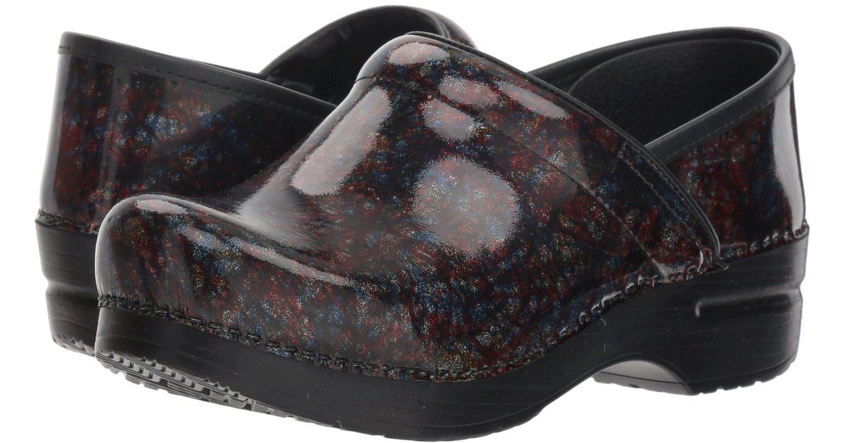dansko multi scribble