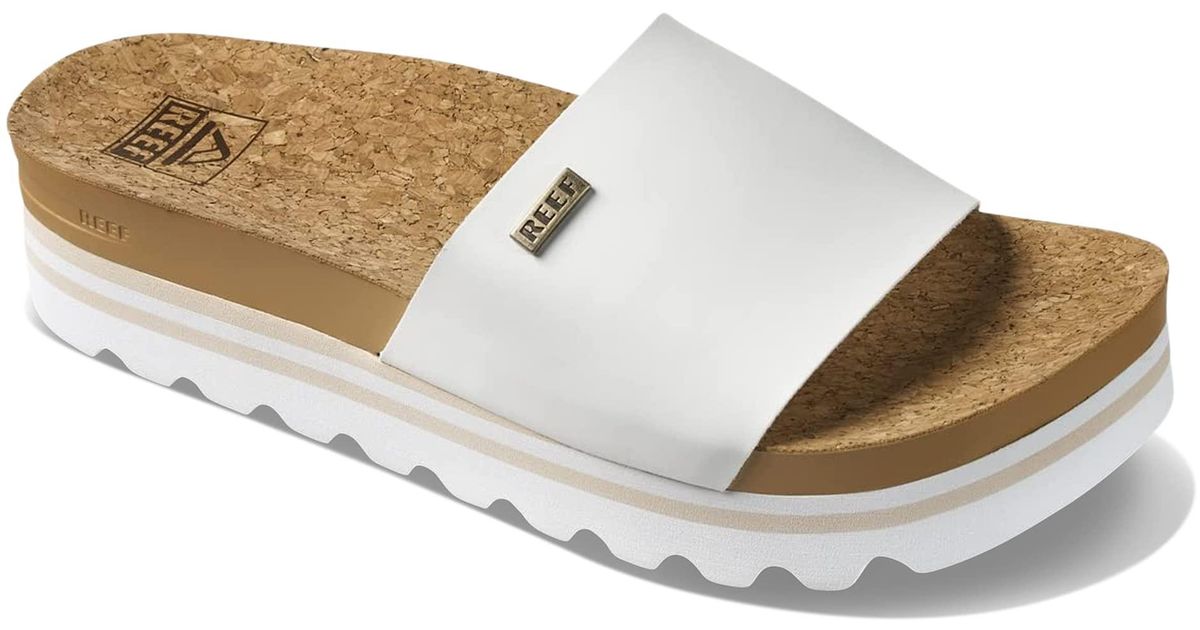 Reef Cushion Scout Hi in White | Lyst