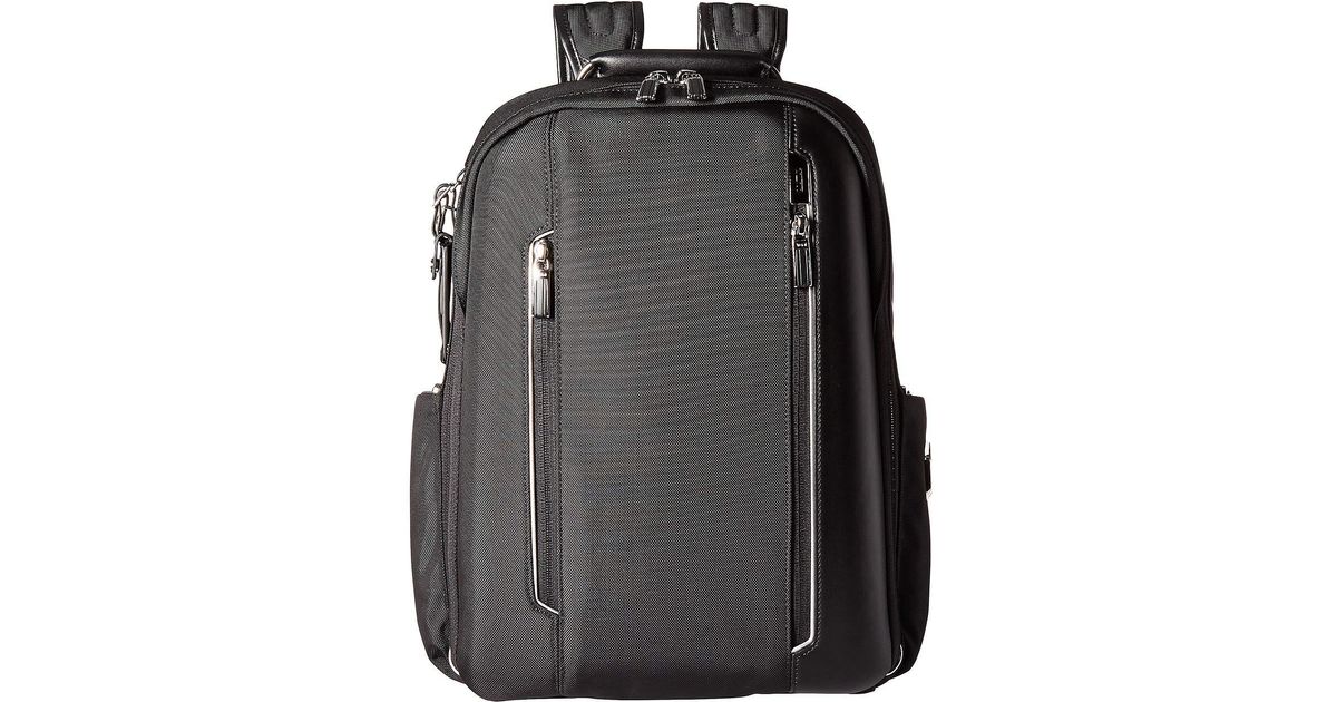 tumi arrive logan
