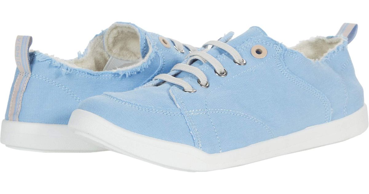 pismo vionic sneaker