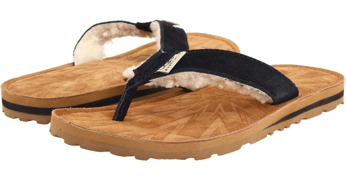 closed toe clog sandal