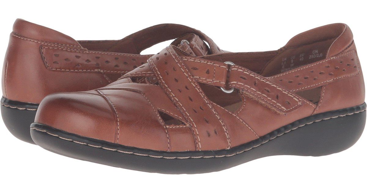 clarks ashland vista bootie