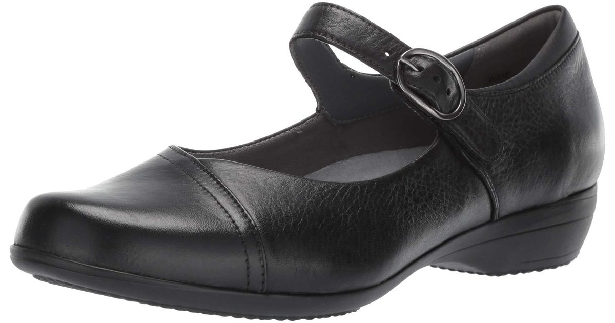 black dansko shoes