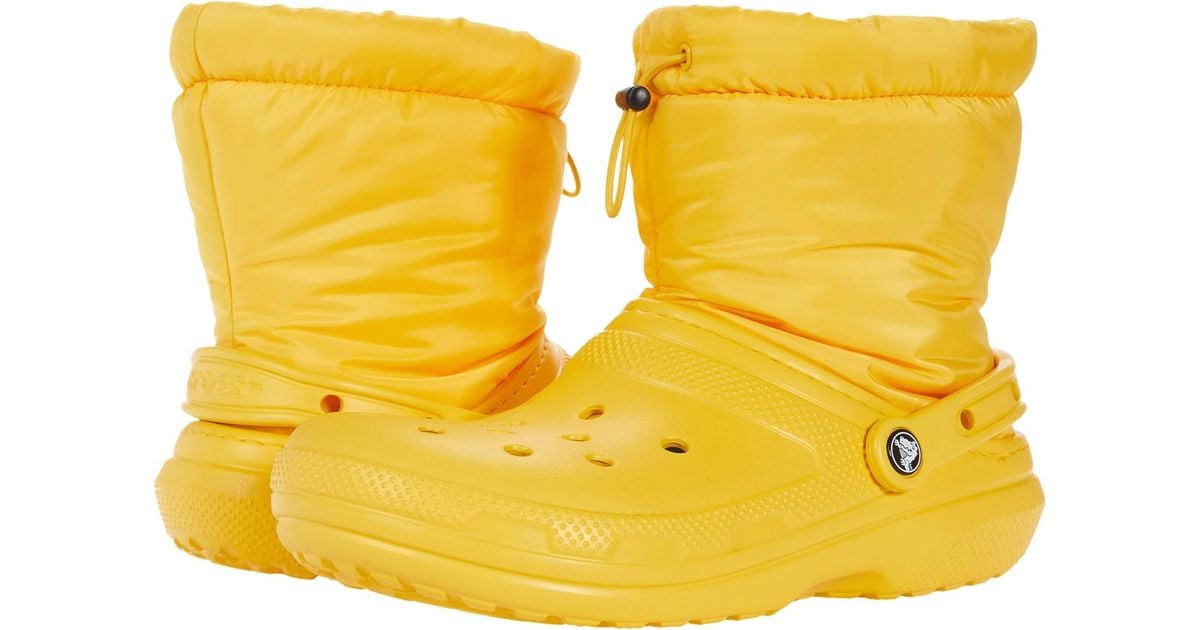 Crocs™ Synthetic Classic Lined Neo Puff Boot in Yellow Lyst