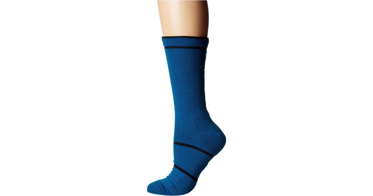 nike court essentials socks