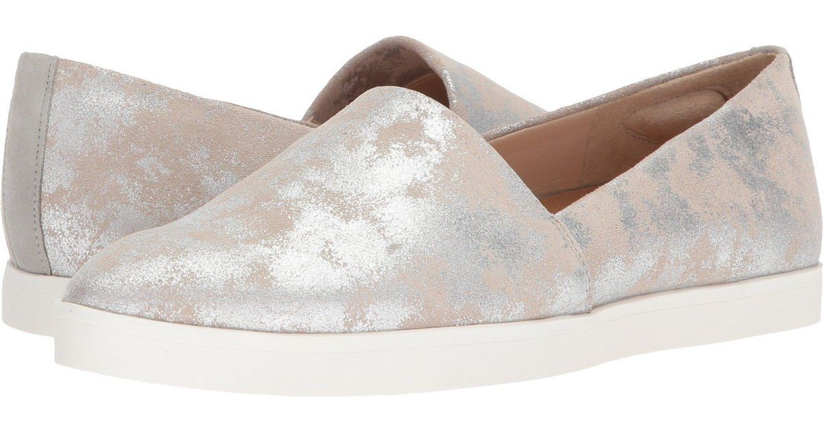 dr scholl's vienna slip on