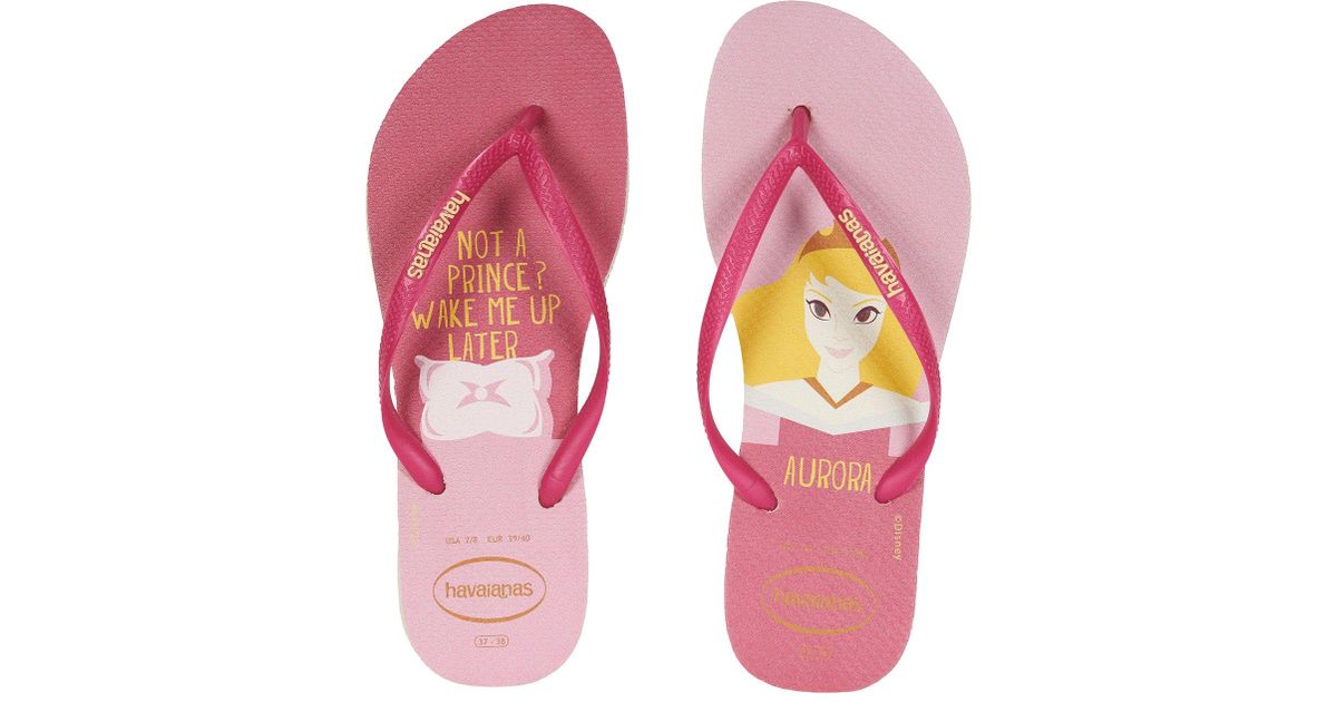 navy and pink havaianas