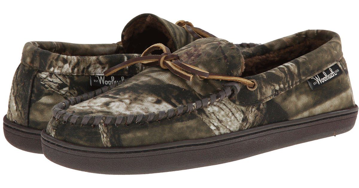 mossy oak moccasins