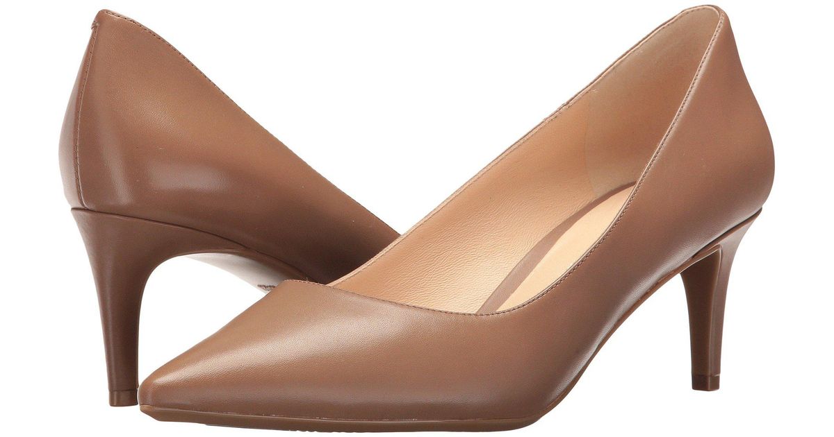 nine west soho pointy toe pumps