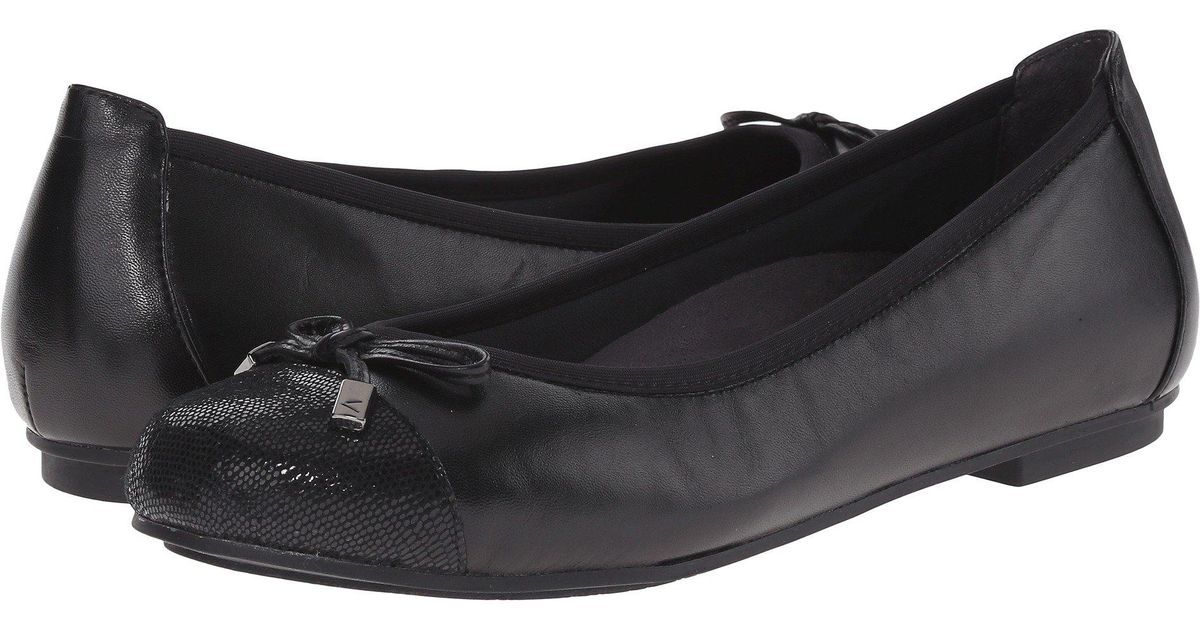 vionic minna leather flat
