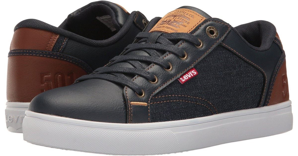 levi's textured lace up sneakers