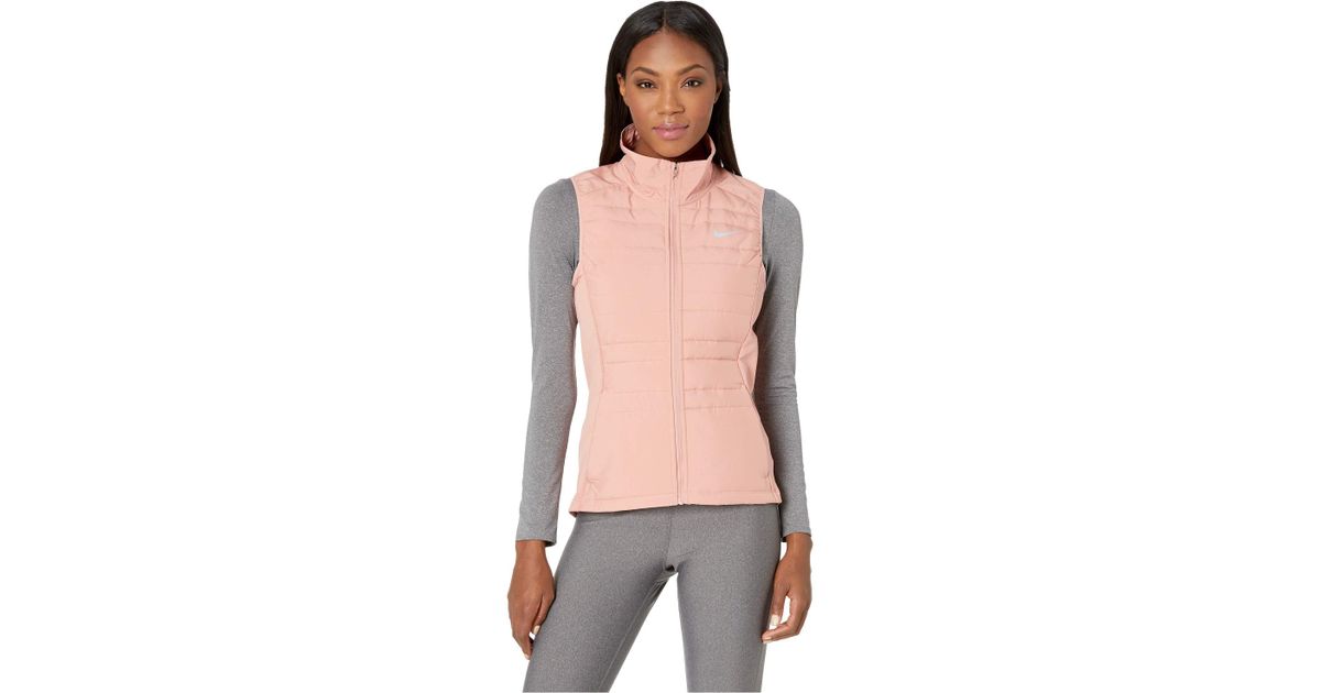 nike filled essential vest