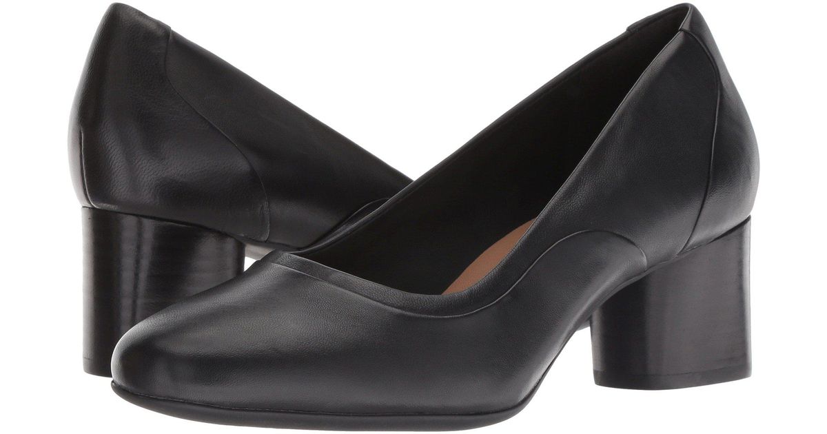 clarks women's un cosmo step pump