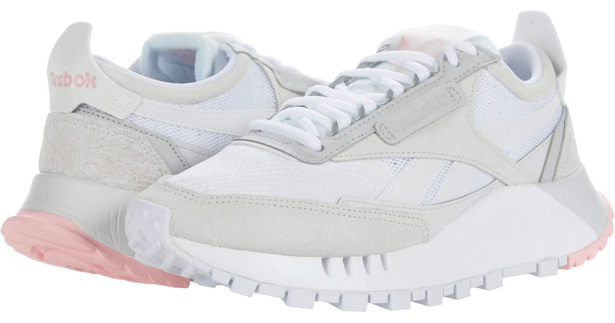 reebok classics classic legacy trainers in off white