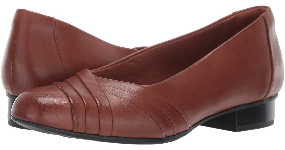 clarks petra